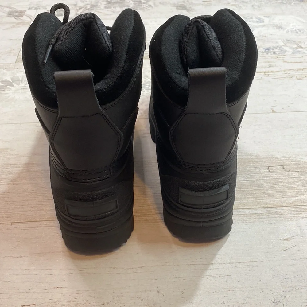Rothco Venturer Black Cold Weather Hiking Boots